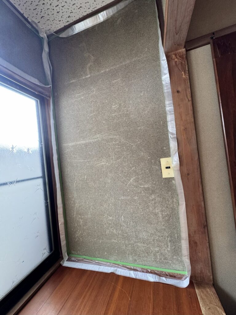 マスキング作業中の様子