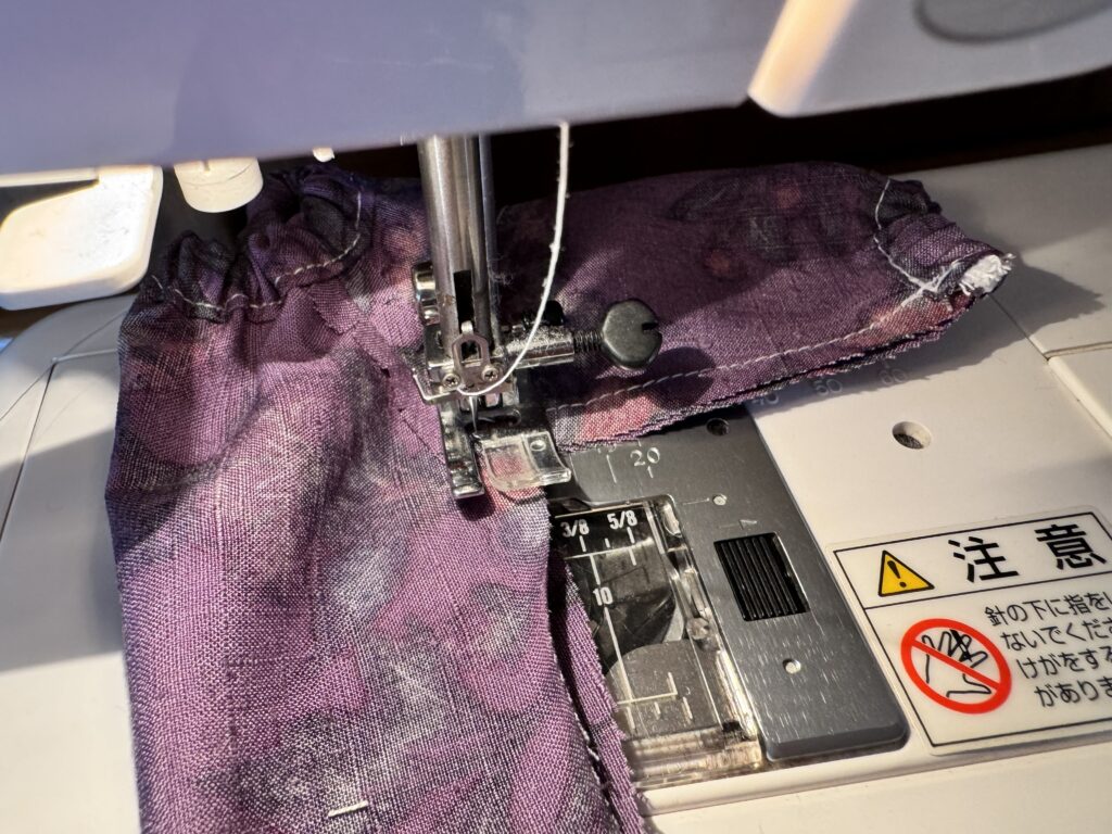 ミニチュアガーランド制作中