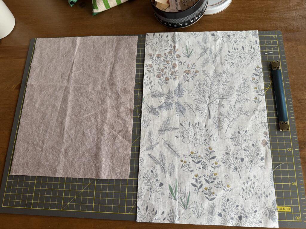 ばね口ポーチ作りに使った大きめのハギレとばね口金